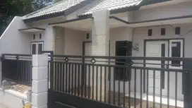 DIJUAL RUMAH SULFAT UTARA