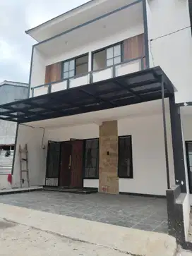 Rumah 2Lt siap huni, harga 700jutaan
