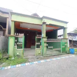 Dijual Rumah Trosobo Hitung Tanah Murah Kawasan Industi