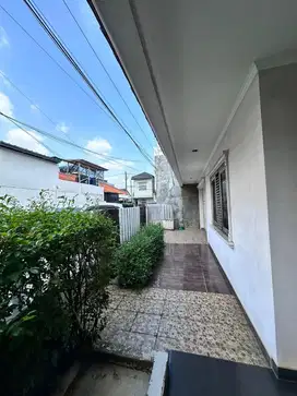 Di Jual Rumah Rapi Siap Huni di Rawamangun Jaktim