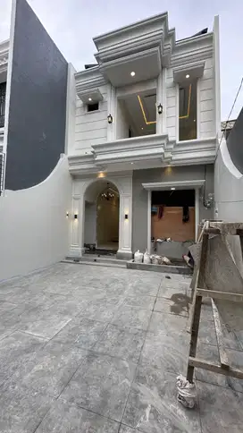 RUMAH MODERN CLASSIC JAGAKARSA JAKARTA SELATAN