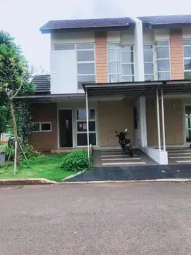 Disewa Rumah Eklusif di grand wisata