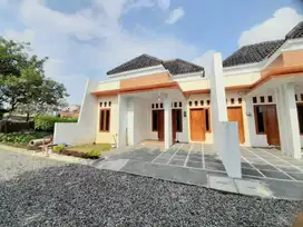 Rumah Baru Dekat Taman Kota Andang Purwokerto