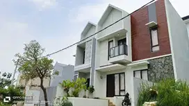 RUMAH VILLA DAU DEKAT BATU STRATEGIS