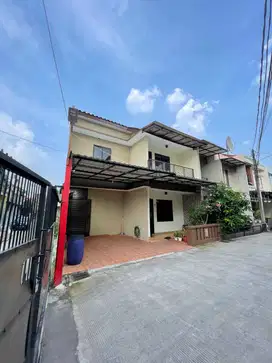 DIJUAL RUMAH BAGUS SIAP HUNI DLM CLUSTER DI GEDONG CONDET