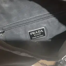 Tas Prada Authentic