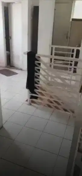 Dijual Rumah Bagus Kokoh 2 lt dlm Cluster dekat Raya Condet