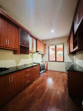 Dijual Rumah Mewah Sentul