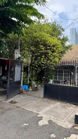 Di Sewakan Rumah Tegalsari Surabaya Pusat