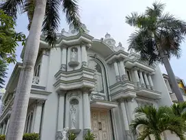 SEWA RUMAH SULTAN CLASSICAL MEWAH 2 LANTAI