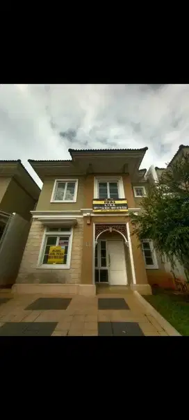 TRIMEZIA  2 LANTAI,GADING SERpONG (9X 15) 2,6 M Saja, Harga BU