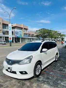 Grand Livina Matic HWS Tipe Tertinggi 2014 Putih (Antik & Limited)