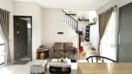 DIJUAL RUMAH RAPI KIREINA PARK NUSA LOKA BSD