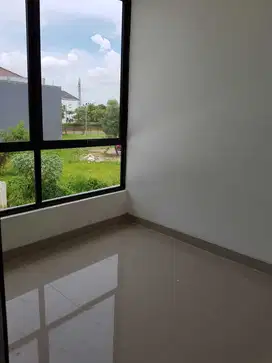 DIJUAL Rumah Clematis Metland Puri Posisi Ciamik