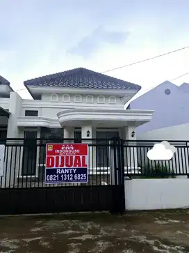 DIJUAL RUMAH CANTIK KONDISI BARU