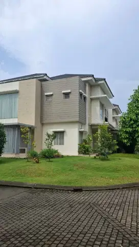 DI JUAK RUMAH MEWAH. HOOK. DIGADING SERPONG.