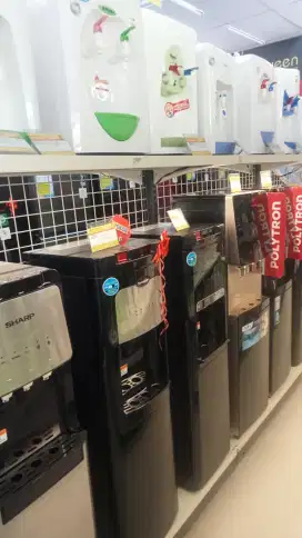 DISPENSER AIR PANAS SHARP POLYTRON