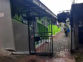 Kontrakan dijual cepat Akses mobil 4 unit Raden Saleh Cilodong Depok