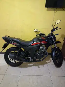 Cb150 verza gress