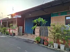 Dijual Rumah Semi Vila Full Furnished