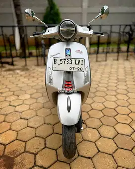 JUAL MURAH VESPA PRIMAVERA 150 IGET ABS FACELIFT 2019 MULUS