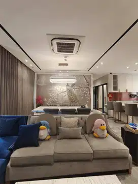 DISEWAKAN APARTEMEN GRAHA GOLF LANTAI RENDAH 3BR 139m2 FULL FURNISHED
