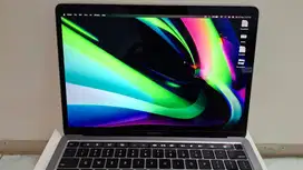MacBook Pro M2 Touchbar 8GB/512GB