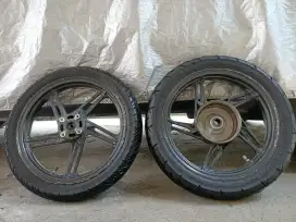 Velg Beat R14 dan Ban Tubless