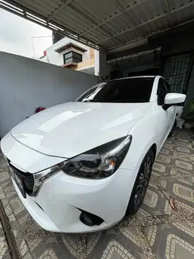 Mazda 2 Sky Active 2015 Type R JUAL CEPAT