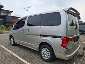 Nissan Evalia 2012 Bensin