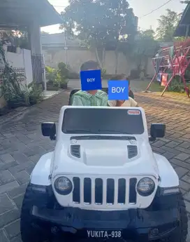 MOBIL AKI YUKITA