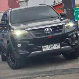 FORTUNER 2.4 VRZ TRD ASLI!! 2017