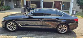 BMW 520i 2020 Bensin (Low KM)