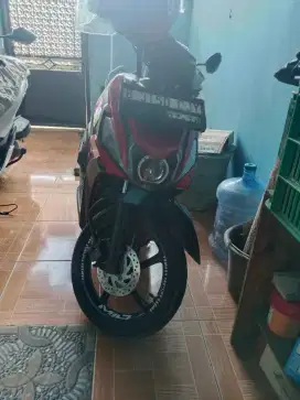 Mio mtri 125 tahun 2018 warna merah