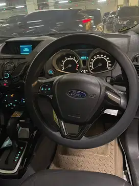Ford Ecosport Titanium 2015 hitam