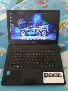 Acer V3-371 Intel Core i5-4210U RAM 8GB SSD 128GB + Harddisk 500GB