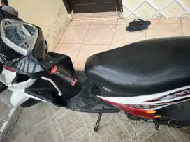 YAMAHA XEON 125 2011