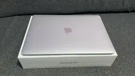 MacBook Air M1 8/256 Space Gray Fullset like new