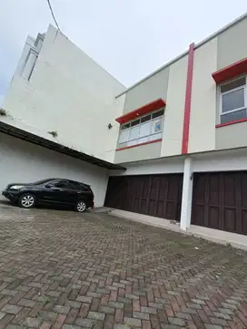 Jual Ruko Lokasi Strategis di Ciwaruga Gegerkalong Setiabudi Bandung