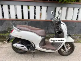 Honda scoopy prestige tahun 2023