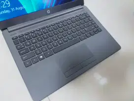 Dijual laptop Hp ryzen 5-5500U Ram 16GB DDR4 SSD 512GB NVME WIn 11