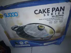 cetakan kue 8 lubang Merk SUGGO