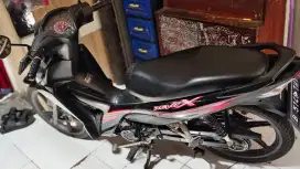 HONDA REVO X 2021 PGM FI BLACK TANGAN PERTAMA