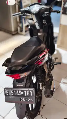 HONDA REVO X 2021 PGM FI BLACK TANGAN PERTAMA