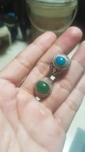 bacan size kantor vs giok burma