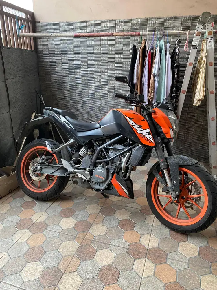 KTM DUKE 200 (2019)