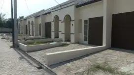RUMAH GRESIK JUAL RUGI