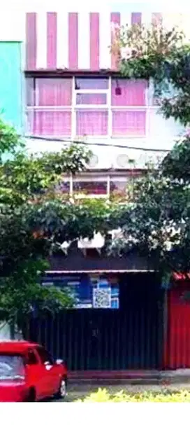 DISEWAKAN RUKO 3 LANTAI  SIAP HUNI DI POROS RAYA SUHAT, MALANG