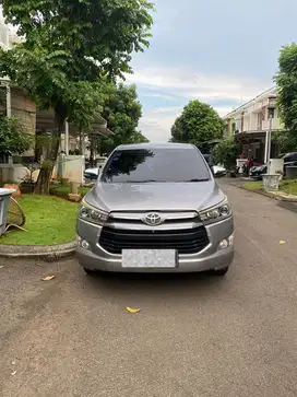 Toyota innova type Q AT 2016 (silver)