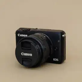Canon M10 Kit 15-45mm IS STM Black